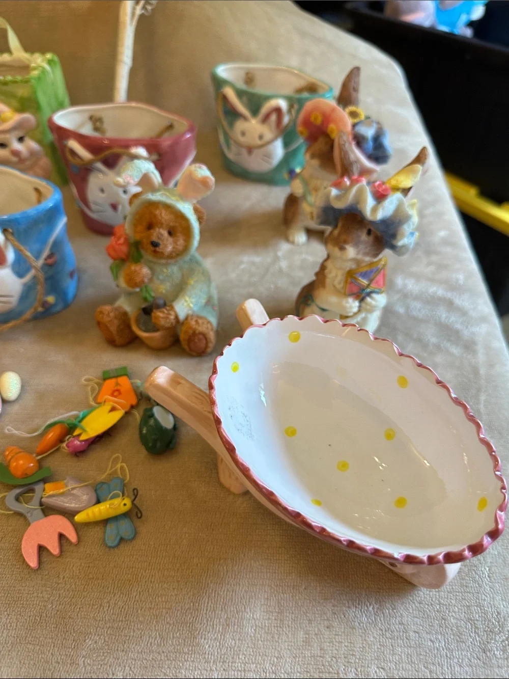 Easter Bunny Ceramic Egg Holders and Decorative Bucket - White